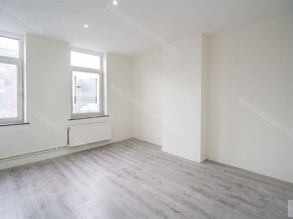 Huis in Dilbeek - 946993 - Ninoofsesteenweg 241, 1700 DILBEEK