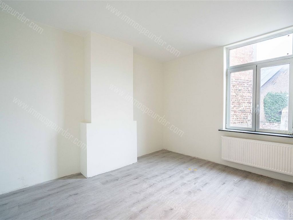 Huis in Dilbeek - 946993 - Ninoofsesteenweg 241, 1700 DILBEEK