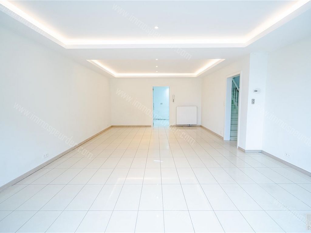 Huis in Dilbeek - 946993 - Ninoofsesteenweg 241, 1700 DILBEEK