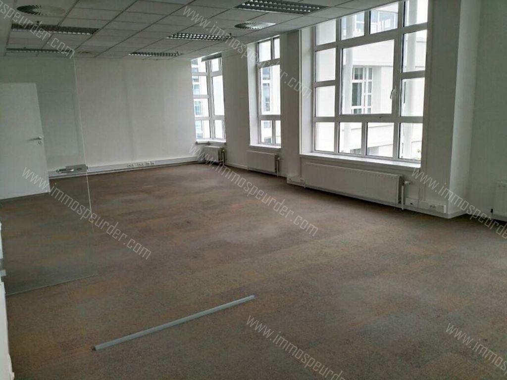 Kantoor in Dilbeek - 13910 - Eikelenbergstraat 20, 1700 Dilbeek