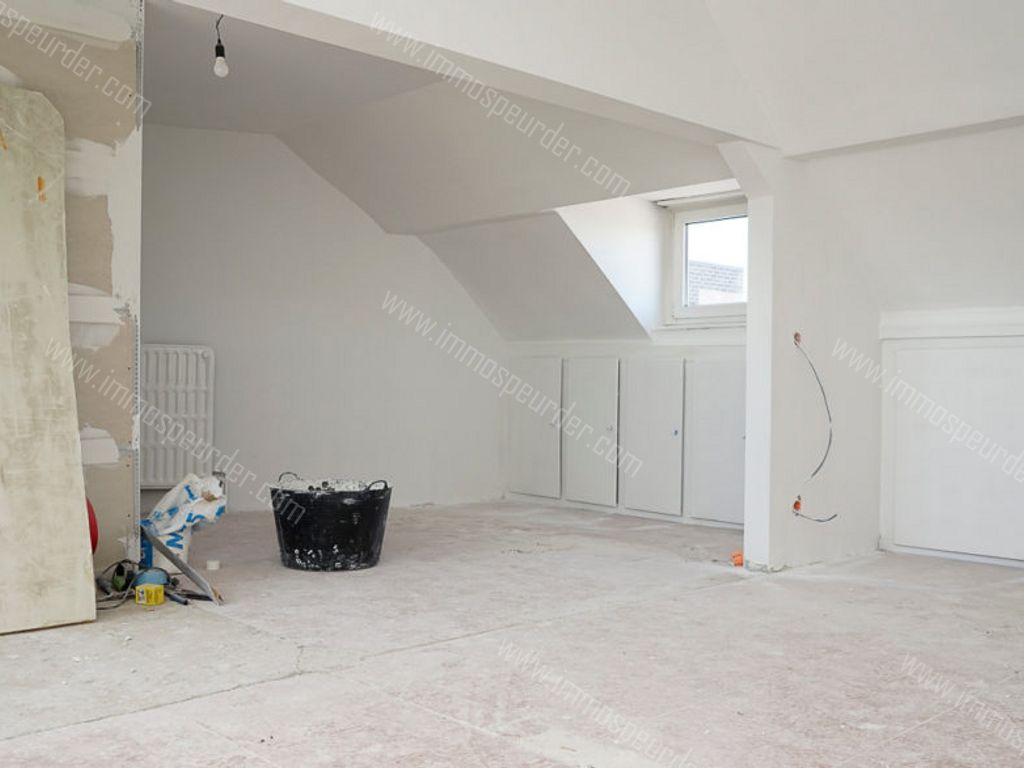 Garage in Dilsen-Stokkem - 633408 - Rijksweg 924, 3650 Dilsen-Stokkem