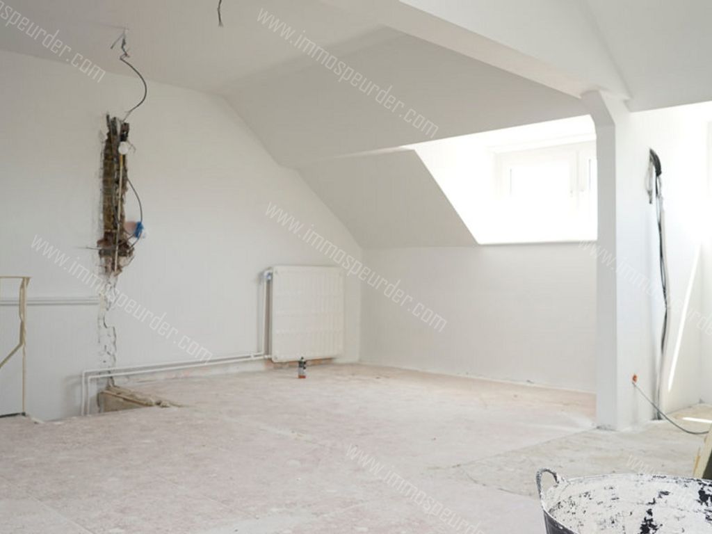 Garage in Dilsen-Stokkem - 633408 - Rijksweg 924, 3650 Dilsen-Stokkem