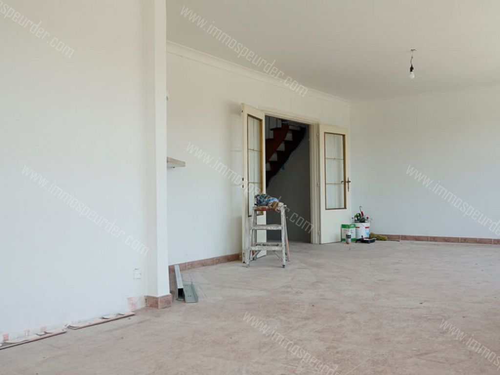 Garage in Dilsen-Stokkem - 633408 - Rijksweg 924, 3650 Dilsen-Stokkem