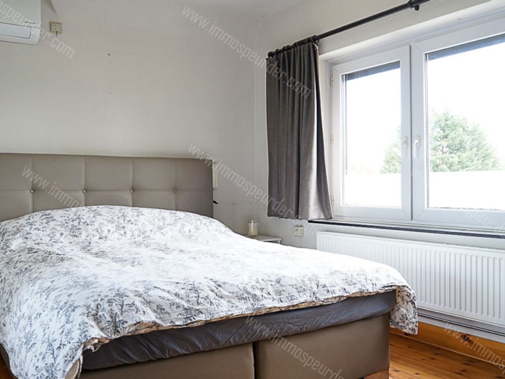 Garage in Dilsen-Stokkem - 952196 - Rijksweg 391, 3650 Dilsen-Stokkem