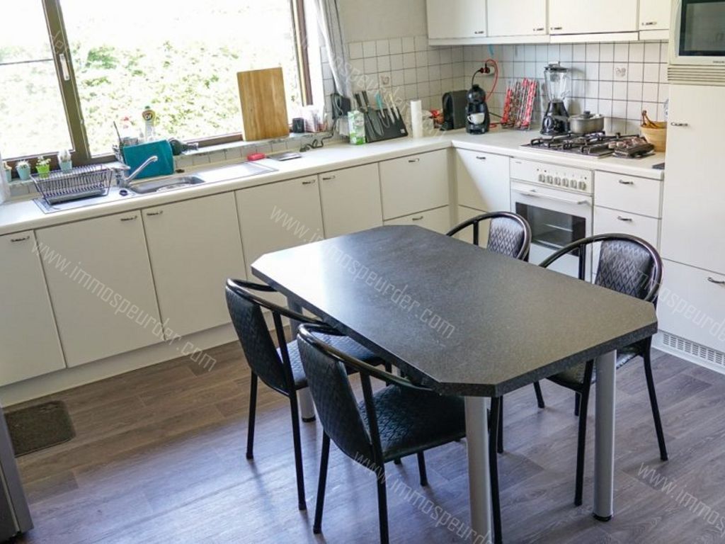 Garage in Dilsen-Stokkem - 980305 - Eburonenlaan 7, 3650 Dilsen-Stokkem