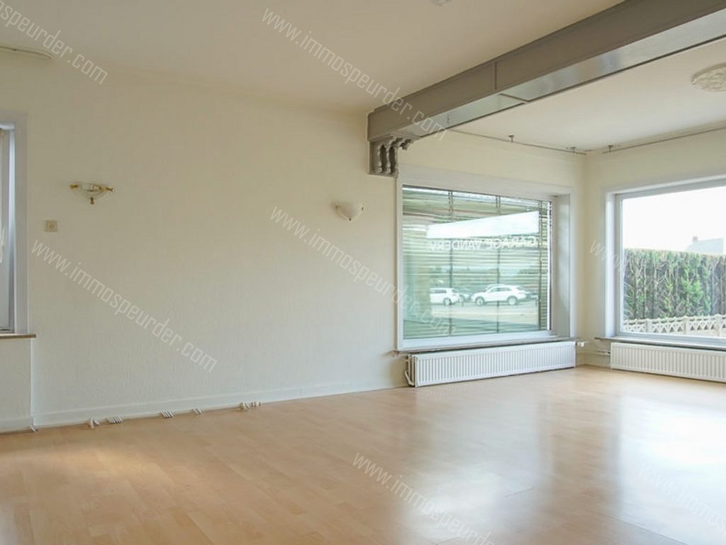 Garage in Dilsen-Stokkem - 1000829 - Rijksweg 965, 3650 Dilsen-Stokkem