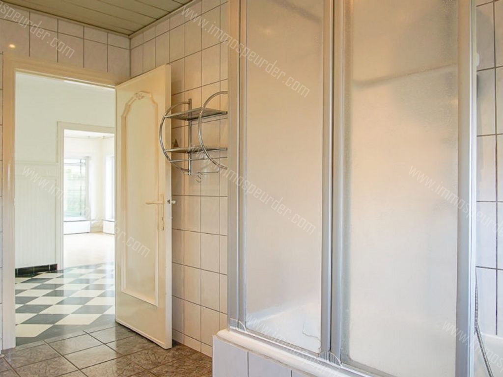 Garage in Dilsen-Stokkem - 1000829 - Rijksweg 965, 3650 Dilsen-Stokkem