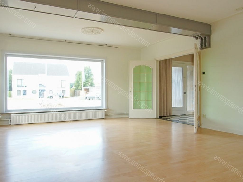 Garage in Dilsen-Stokkem - 1000829 - Rijksweg 965, 3650 Dilsen-Stokkem