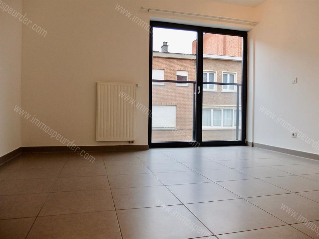 Appartement in Molenbeek-Saint-Jean - 126243 - Rue Auguste van Zande 95, 1080 Molenbeek-Saint-Jean