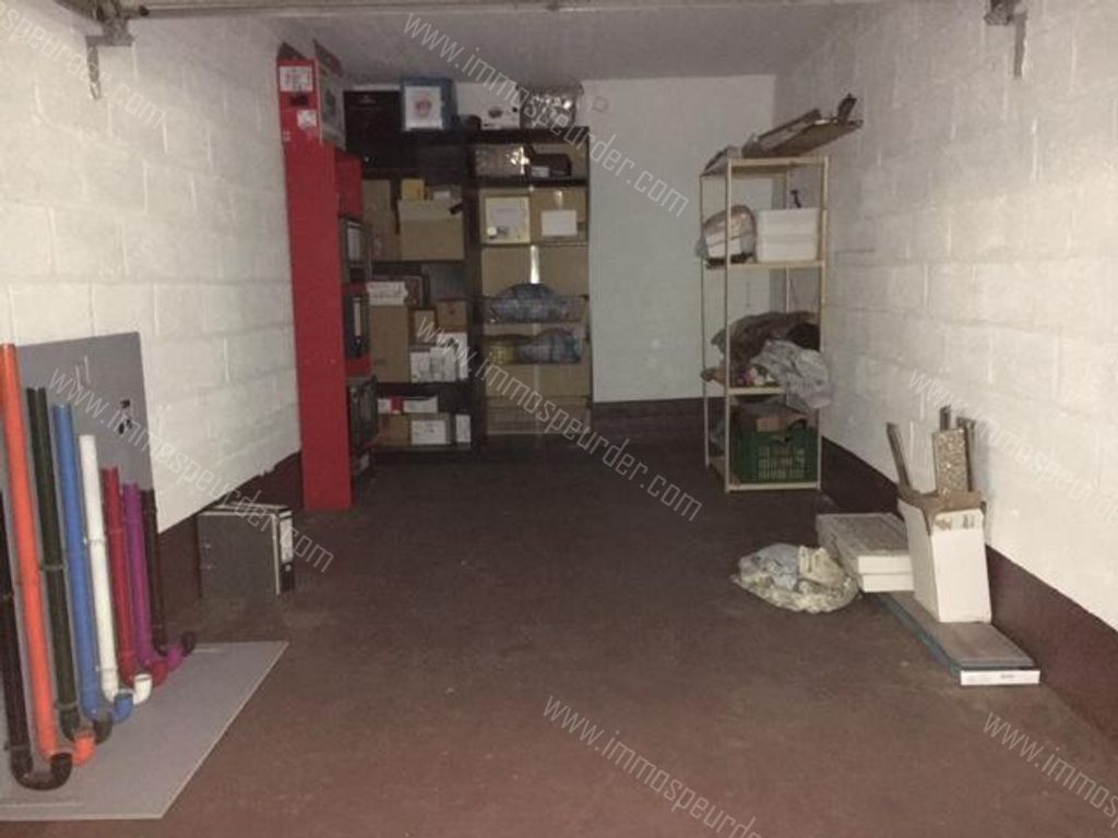 Garage in Molenbeek-Saint-Jean - 142154 - Schoonslaapsterstraat 41, 1080 Molenbeek-Saint-Jean