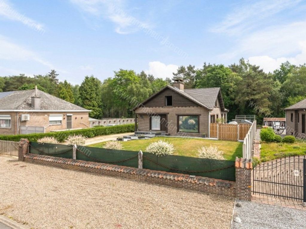 Villa in Dilsen-Stokkem - 598183 - Kruisvenlaan 53, 3650 Dilsen-Stokkem