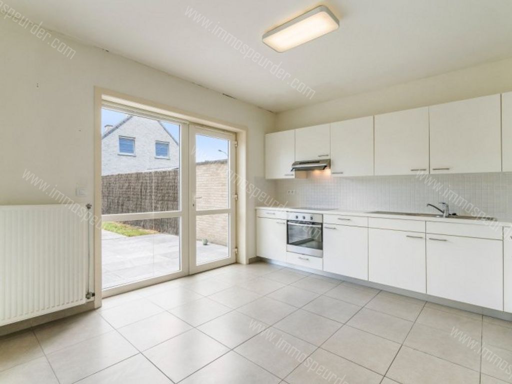 Garage in Oostrozebeke - 633157 - Ingelmunstersteenweg 177-A, 8780 Oostrozebeke