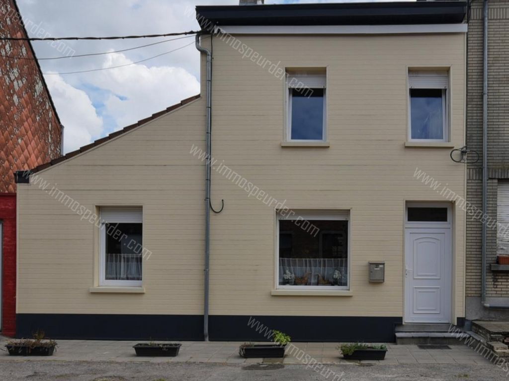 Rue de l'Institut Dogniaux 37 6040 Jumet 983849 ImmoSpeurder