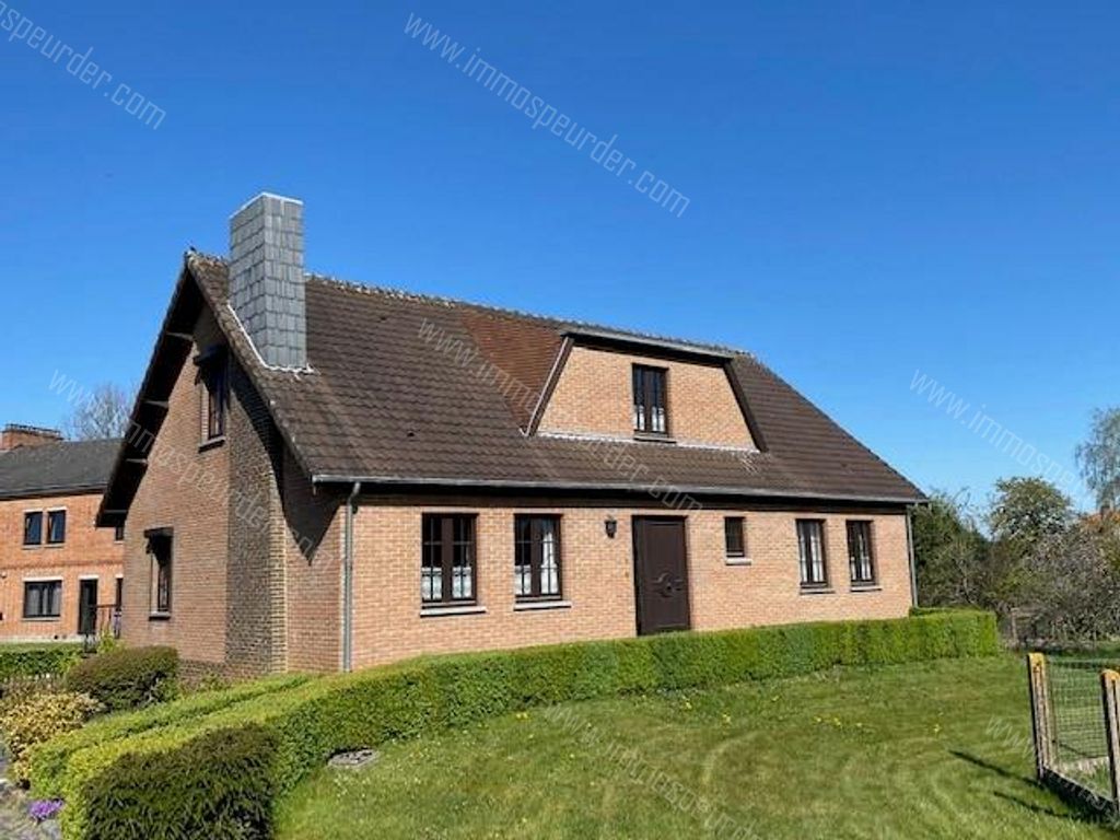 Villa in Chimay - 591639 - Rue des Pommiers 16, 6460 Chimay