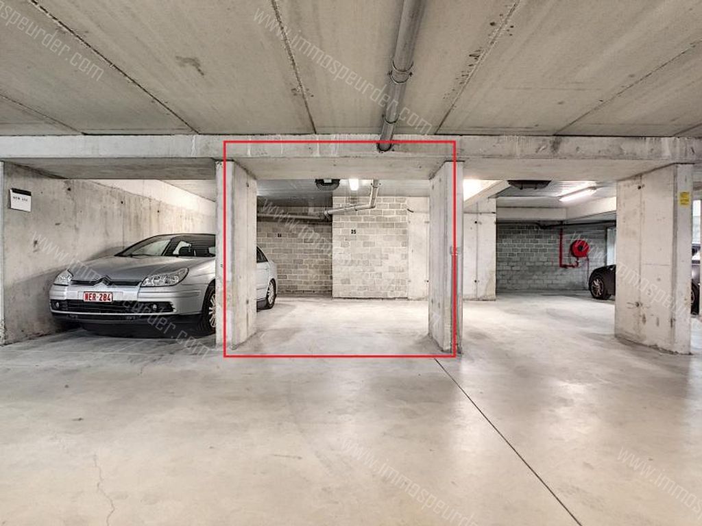 Garage in Molenbeek-Saint-Jean - 1 - Rue des Fuchsias 25-29, 1080 Molenbeek-Saint-Jean