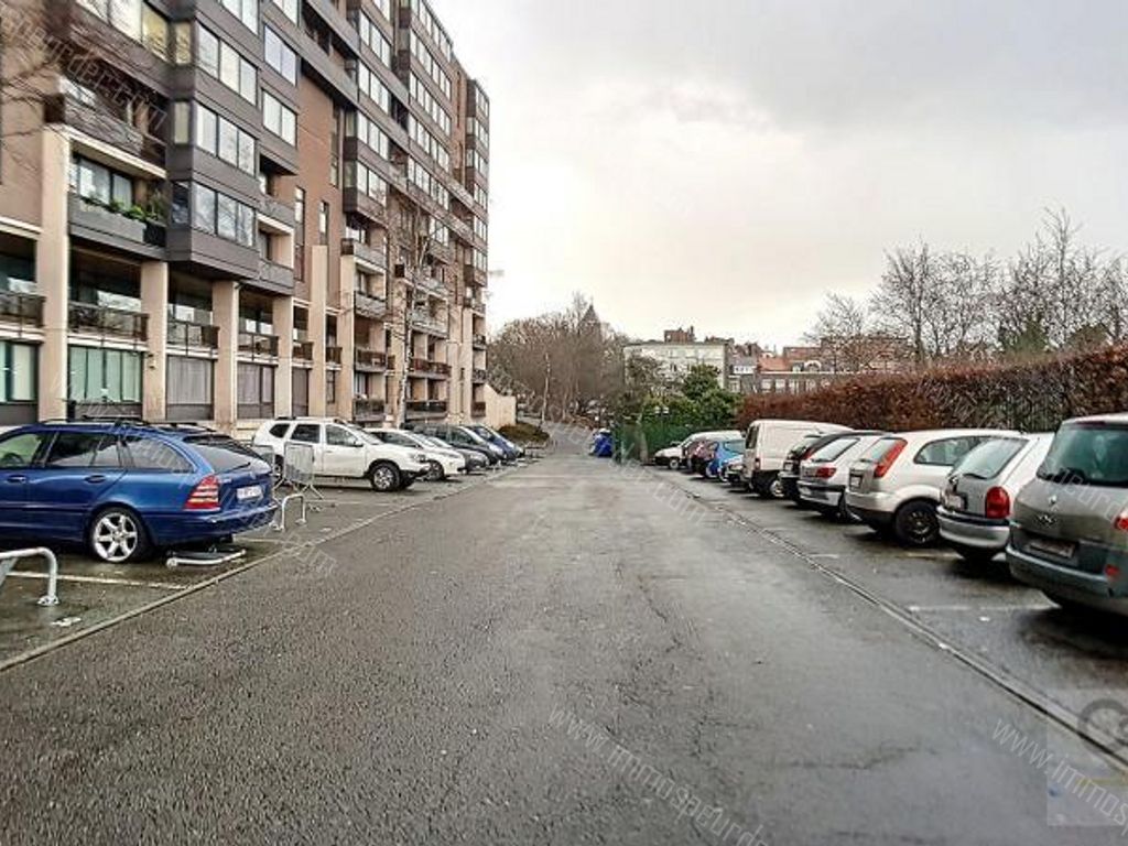 Garage Te Koop Jette