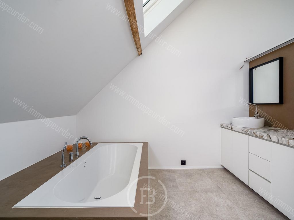 Garage in Zonnebeke - 1028769 - Grote Roeselarestraat 27, 8980 Zonnebeke